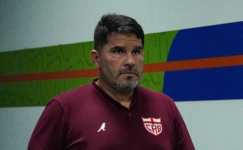Barroca lamenta gol cedo e explica ausência de Baggio em derrota para o Cuiabá