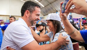 Na Serraria, Paulo Dantas reforça compromisso com o desenvolvimento social