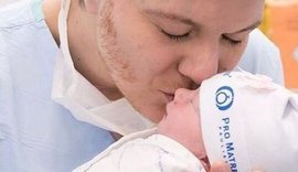 Nasce Teodoro, segundo filho de Michel Teló e Thais Fersoza: 'Que benção! Que milagre!!!'