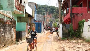 Prefeitos de municípios atingidos no litoral de São Paulo vão a Brasília