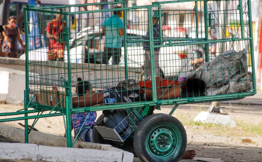Morador de rua é ignorado em debate de violência