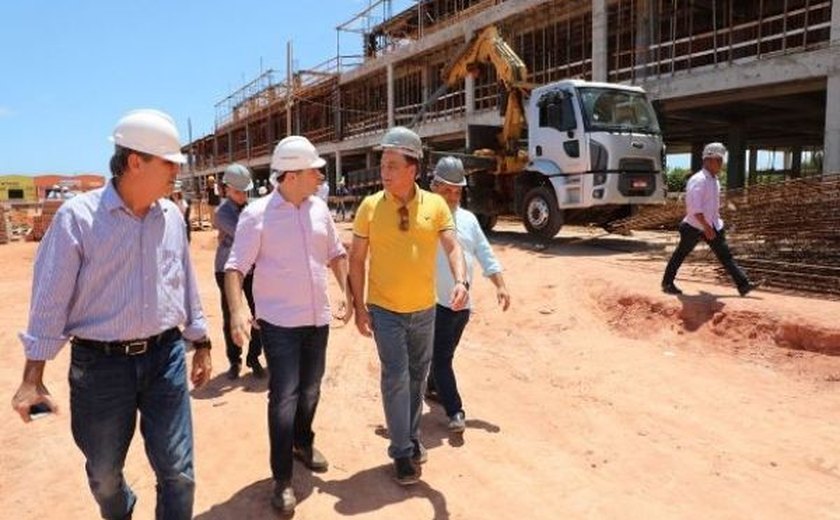 Primeiro bloco do Hospital Metropolitano terá estrutura concluída em março