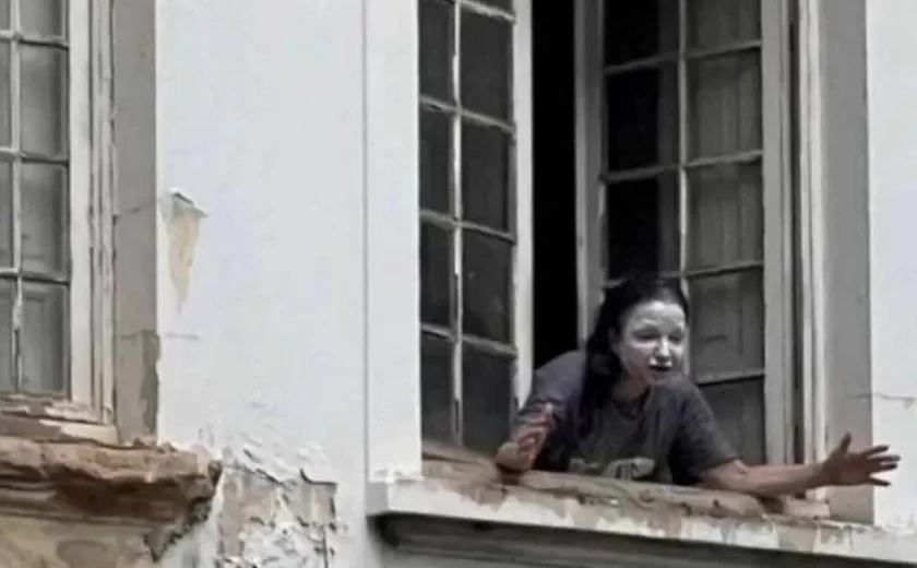 A terrível história por trás da série A Mulher da Casa Abandonada