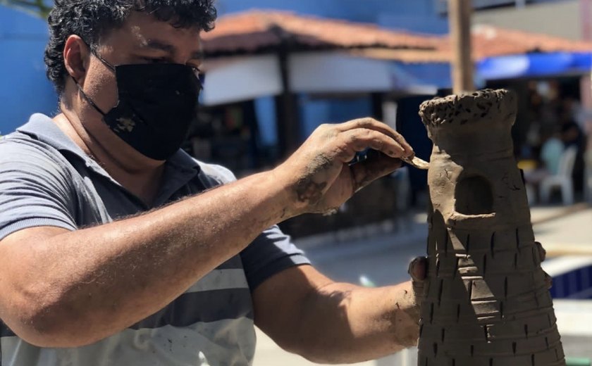 Mercado do Artesanato realiza nova edição de oficina de argila neste sábado (3)