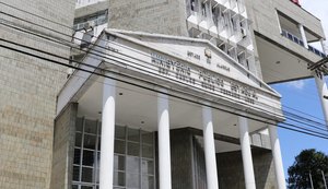 MPE pede que polícia apure crime de homofobia contra adolescente espancado pelo pai