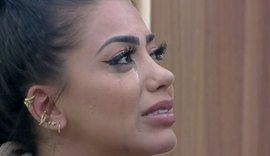 'A Fazenda 12': MC Mirella passa mal e desmaia após formação de roça