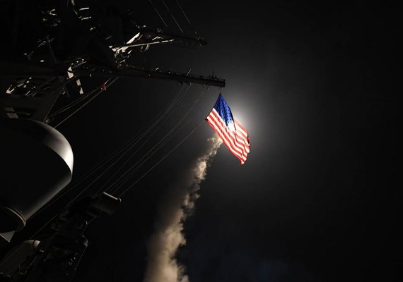 Estados Unidos pedem que Rússia mantenha aberto o canal de comunicação