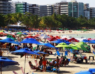 Turista argentina passa mal e morre afogada na praia da Ponta Verde