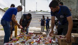 Prefeitura entrega mais 1 mil cestas a marisqueiras e pescadores da lagoa