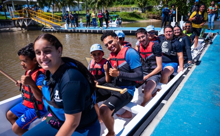 Alunos da Educação Especial de Maceió vivenciam esporte, arte e contato com a natureza