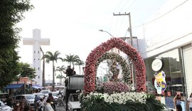 Festa da padroeira de Arapiraca é marcada com missa e carreata