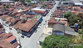 Mulher de 72 anos é agredida a pauladas durante assalto no Clima Bom