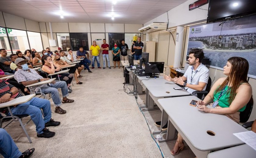Prefeitura mantém diálogo com permissionários para novas ações voltadas ao Shopping Popular