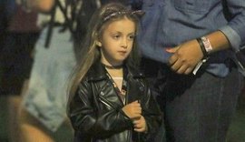 Eva, filha de Huck e Angélica, rouba a cena no Rock in Rio