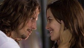 'Rock Story': Júlia desiste de viajar e reata com Gui: 'Te quero para sempre'