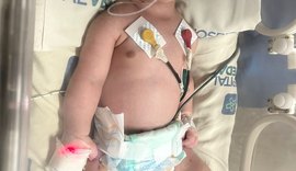 Bebê recém-nascido morre e família vai processar Hospital Veredas em Maceió