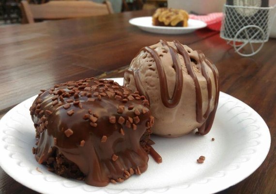 Espaço gastronômico realiza festival de chocolates para este natal na Ponta Verde