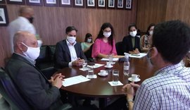 Vereador Joãozinho vai ao TCE discutir recomposição salarial dos servidores de Maceió