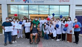 Primeiro transplantado hepático da rede estadual recebe alta do Hospital do Coração Alagoano