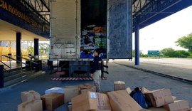 PRF apreende dezenas de mercadorias falsificadas em caminhão no Sertão de Alagoas