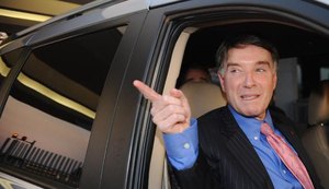 MPF pede bloqueio de R$ 1,6 bilhão do empresário Eike Batista