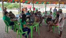 Comunidade Muquém recebe atendimento itinerante para inclusão na tarifa social de água e esgoto