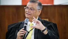 Flávio Dino libera emendas da saúde para garantir piso constitucional