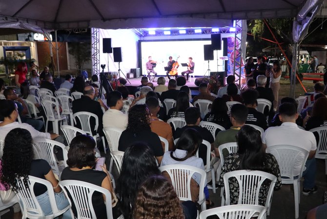 Encerramento da SINPETE 2025 reúne mais de 15 mil alunos na Ufal