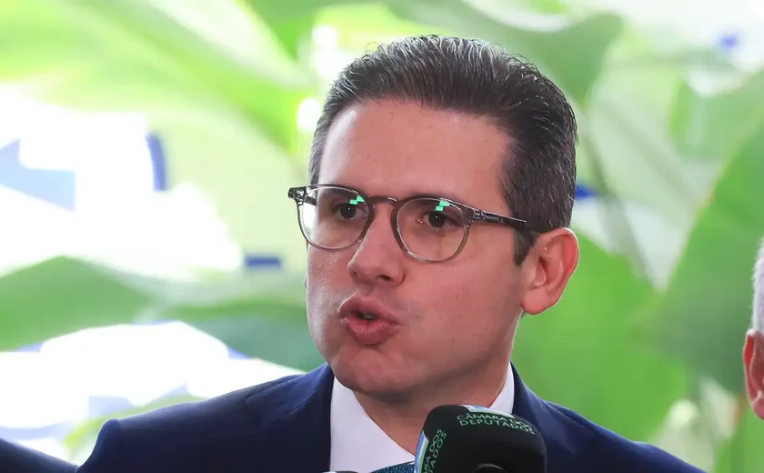Motta pauta PEC que dificulta denúncias criminais contra parlamentares