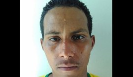Dupla é presa suspeita de roubar motocicleta em Murici
