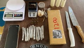 PM apreende armas, drogas e recupera moto roubada na Capital e no Agreste