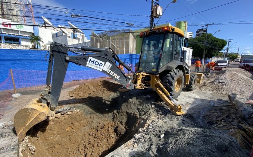 Rua Saldanha da Gama é interditada para manutenção em rede de drenagem