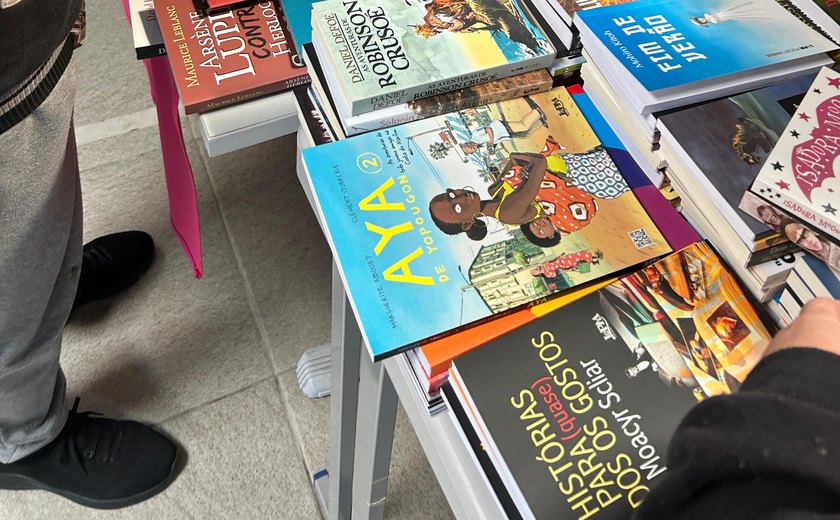 Prática da leitura depende do acesso da população a um acervo de livros diversificado