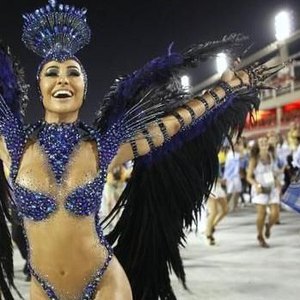 Sabrina Sato Desembolsa R 150 Mil Para Fantasias De Carnaval Ajuda A