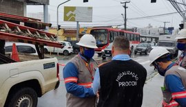 Após denúncias, Equatorial apresenta plano de reordenamento de cabos e fios para o Procon Maceió