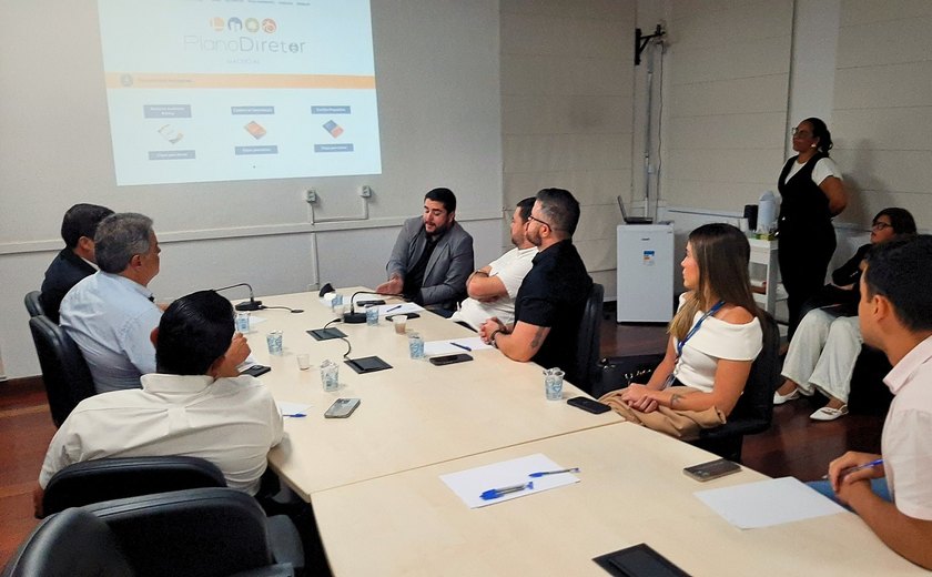 Câmara recebe secretário do Iplan para discutir andamento do Plano Diretor