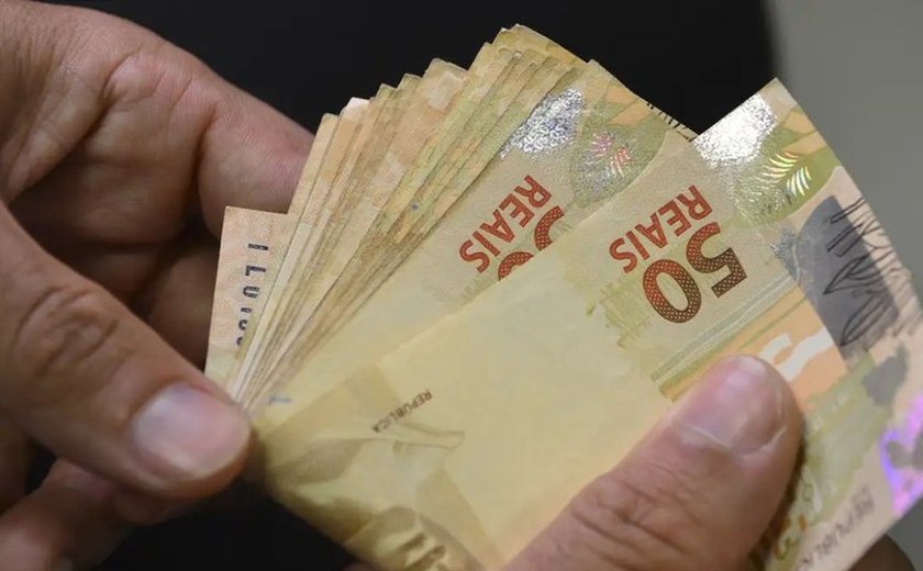 Renda dos alagoanos cresce 31,7% entre 2022 e 2024, alcançando recorde histórico