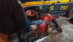 Após fuga, mulher é presa e veículo roubado é recuperado pela Polícia Rodoviária Federal em Rio Largo