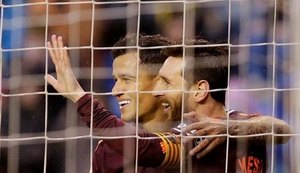 Barcelona vence La Coruña e ganha 25º título espanhol