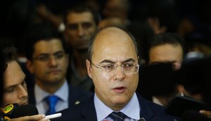 Novo governador do Rio corta 30% das despesas das repartições públicas