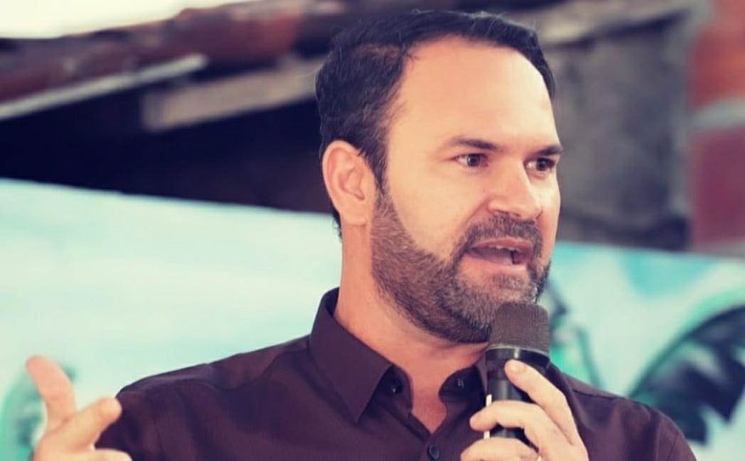 Secretário aponta exemplo de que seu município tem muito mais gente do que o revelado pelo IBGE