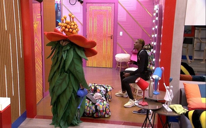 Lucas Penteado está fora do BBB21