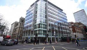 Cambridge Analytica registra pedido de falência após escândalo com Facebook