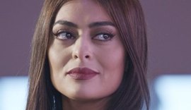 Juliana Paes erra de carro e quase vai embora de feijoada sem o marido