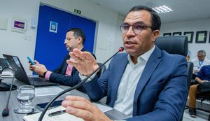 'Não há plano para privatizar a Casal', diz secretário estadual Vitor Pereira