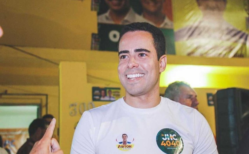 PSB em Alagoas decide pela expulsão de Dr. JHC