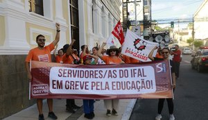 Trabalhadores da Ufal e do Ifal decidem manter greve