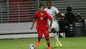 Ponte Preta vence Oeste e dorme na vice-liderança da Série B