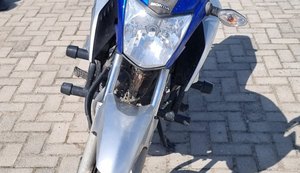 Vídeo: PC apreende moto em oficina e divulga momento do furto