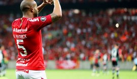 Internacional vence Palestino e confirma vaga nas oitavas da Libertadores